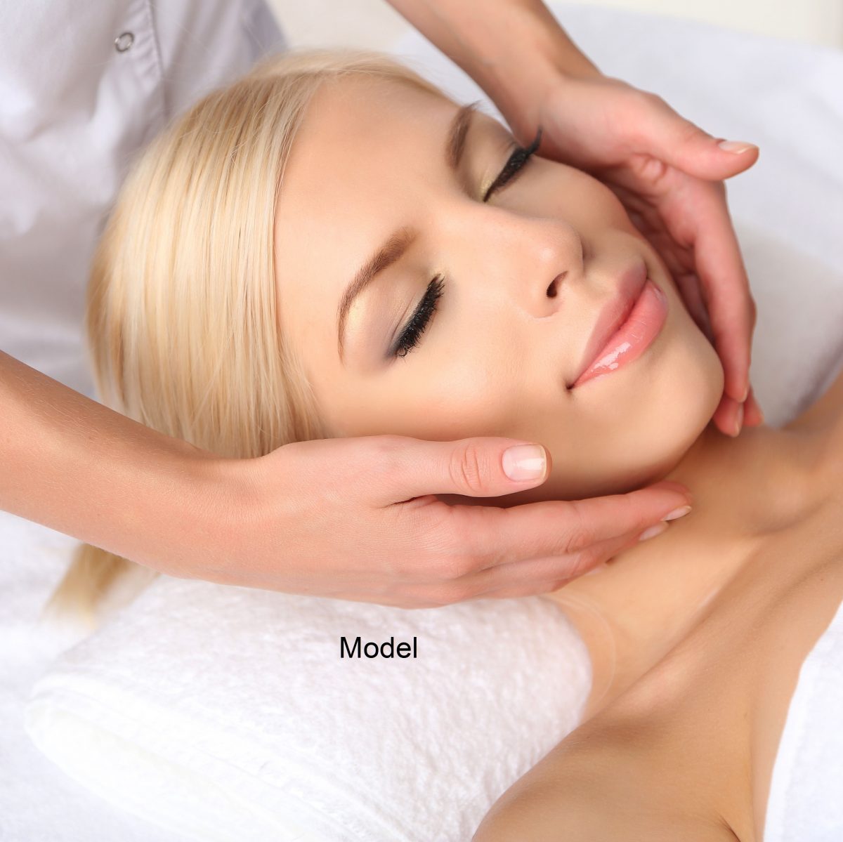 shutterstock_206589220.facial.massage.w.model_.squared-1200x1199.jpg