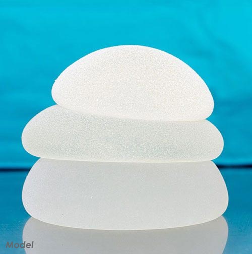 breast implant removal dubai